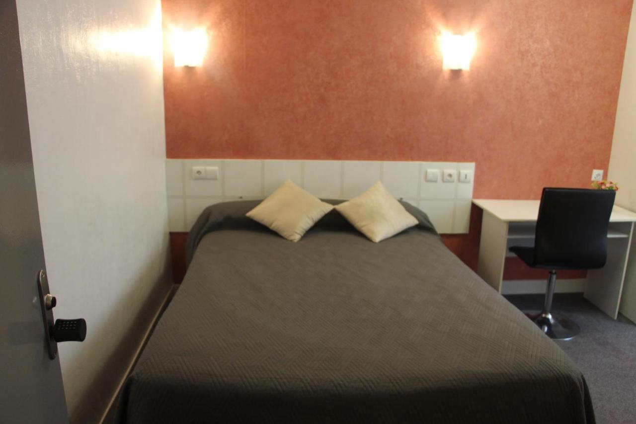 Hotel Au Chapon Fin Poitiers Eksteriør billede