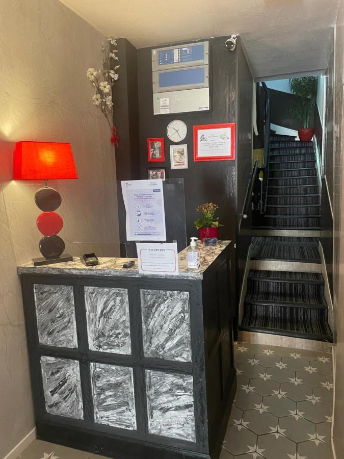 Hotel Au Chapon Fin Poitiers Eksteriør billede