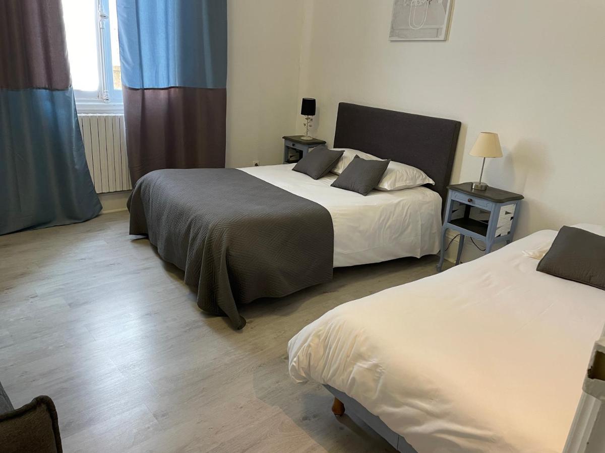 Hotel Au Chapon Fin Poitiers Eksteriør billede